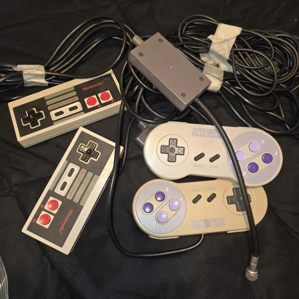 Nintendo Entertainment System Console - Gray and Cream